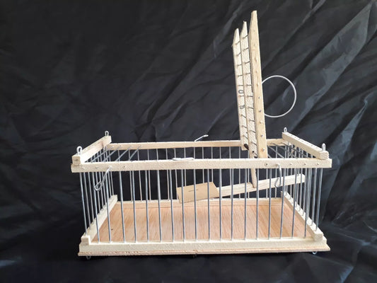Compact Bird Trap Cage with Single Swing-Trigger – Ideal for Capturing Escaped Birds